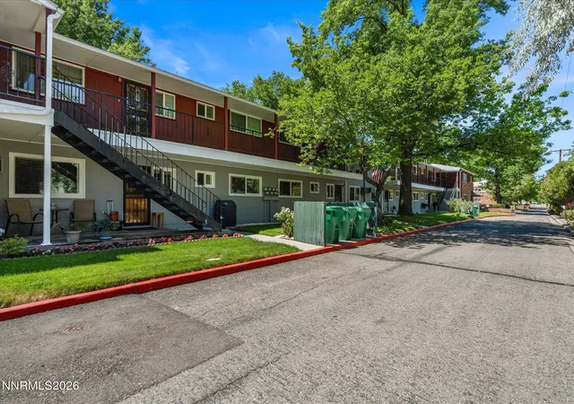 Homes for sale in Sparks, NV | 1940 4th Street, Sparks, NV 89431 | Houzeo