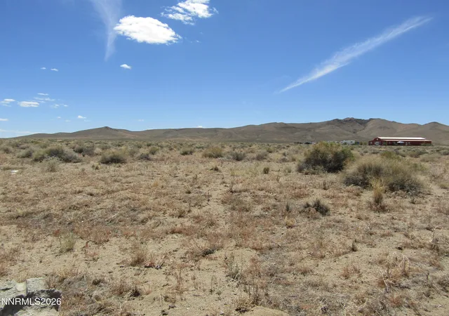 2nd image of 61 Fox Ln, Yerington, NV 89447 | MLS# 260005331