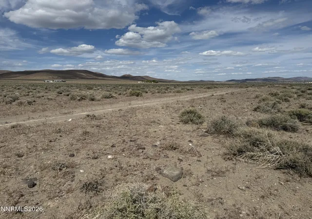 2nd image of 2845 Comstock St, Silver Springs, NV 89429 | MLS# 260005326