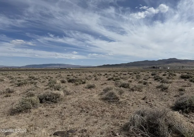 5th image of 2845 Comstock St, Silver Springs, NV 89429 | MLS# 260005326