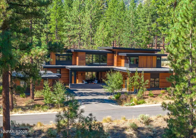 1st image of 181 Redding Wy, Carson City, NV 89705 | MLS# 260006572