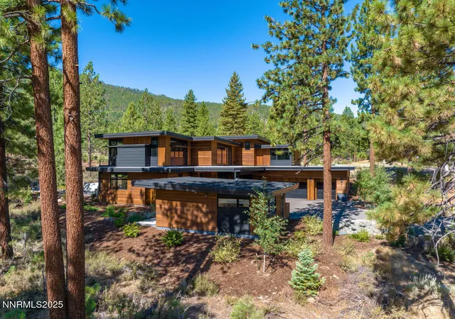 4th image of 181 Redding Wy, Carson City, NV 89705 | MLS# 260006572