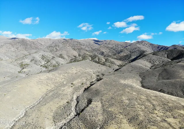 3rd image of 22045 Winter River Dr, Lovelock, NV 89419 | MLS# 260005874