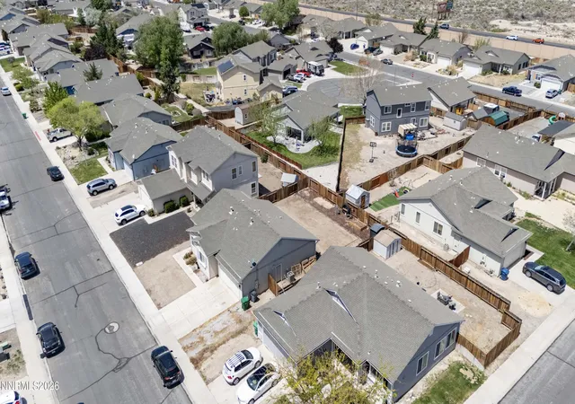 4th image of 296 Fallen Leaf Ln, Fernley, NV 89408 | MLS# 260005895