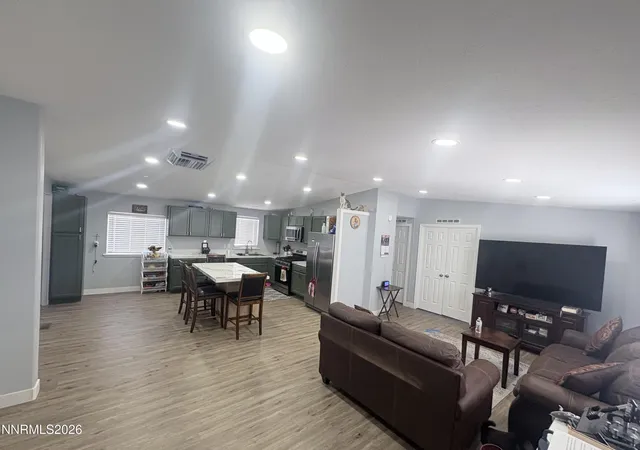 4th image of 220 Parkland Wy, Fernley, NV 89408 | MLS# 260006260