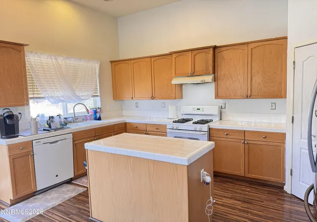 Photo 3 of Single family home for sale at 1708 Little Oak Ct, Fernley, NV 89408 | MLS# 260006524 | Listing updated on 2026-07-19