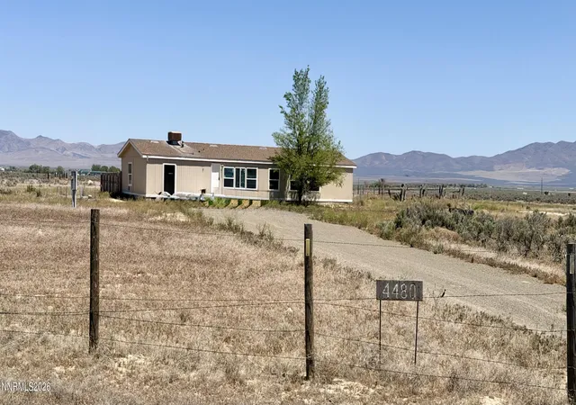 1st image of 4480 Mountain View Dr, Winnemucca, NV 89445 | MLS# 260006595