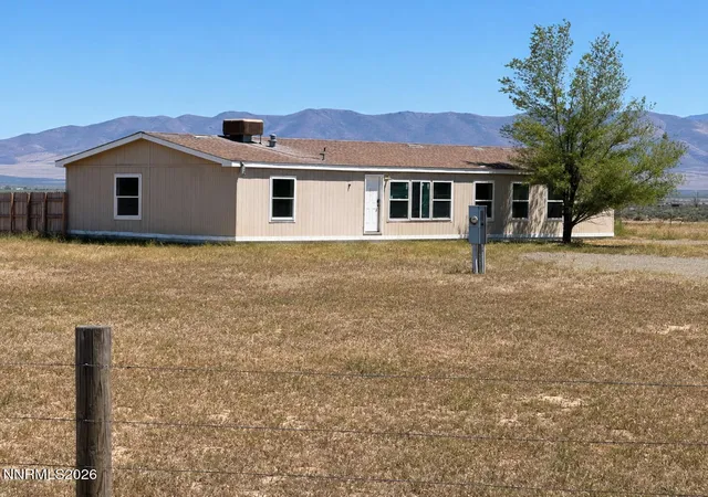 2nd image of 4480 Mountain View Dr, Winnemucca, NV 89445 | MLS# 260006595