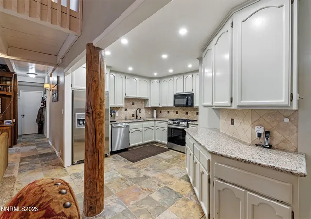 Photo 4 of Townhouse for sale at 26 Cascade Ct, Stateline, NV 89449 | MLS# 260007462 | Listing updated on 2026-06-11