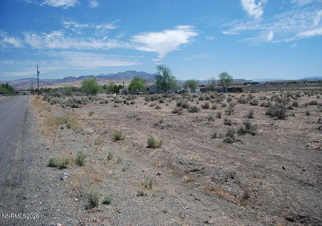 Homes for sale in Stagecoach, NV | 5105 Boyer Ln, Stagecoach, NV 89429 | MLS# 260007222