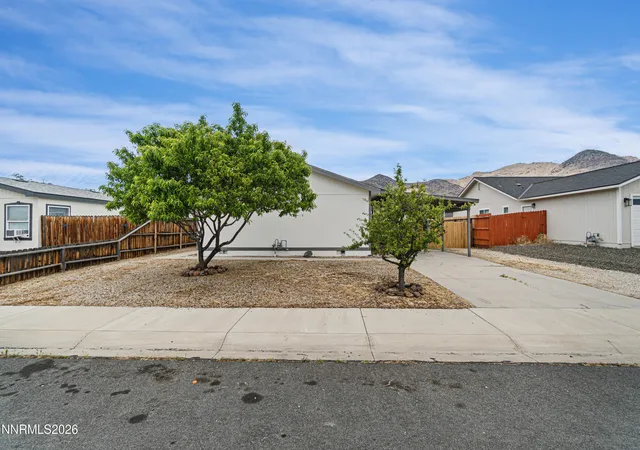 Homes for sale in Dayton, NV | 233 Glen Vista Dr, Dayton, NV 89403 | MLS# 260006934