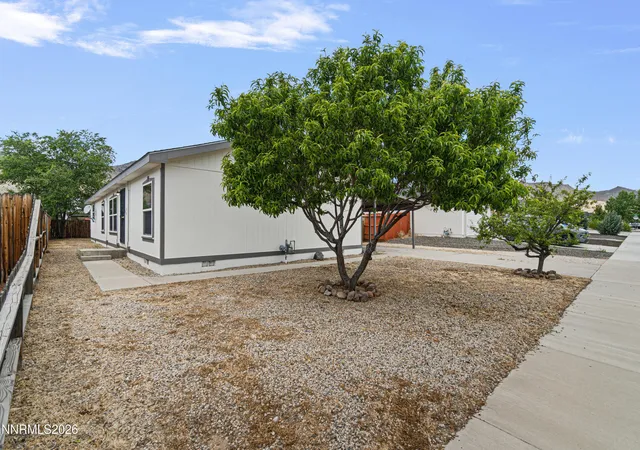 Homes for sale in Dayton, NV | 233 Glen Vista Dr, Dayton, NV 89403 | MLS# 260006934