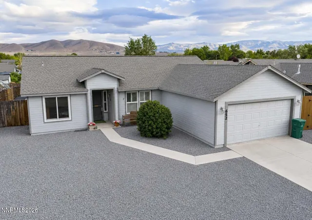 2nd image of 652 Jennys Ln, Fernley, NV 89408 | MLS# 260007367
