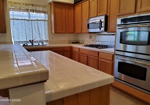 Photo 3 of Single family home for sale at 1675 Jewel Ridge Ct, Reno, NV 89506 | MLS# 260007421 | Listing updated on 2026-09-03