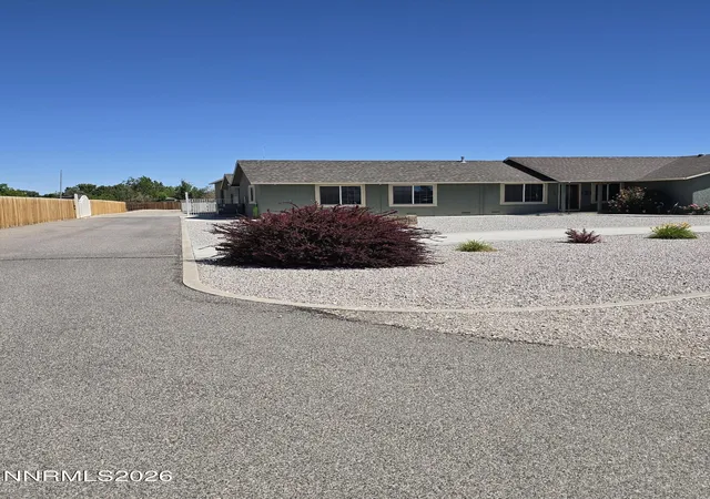 3rd image of 670 Hunter Park Wy, Fallon, NV 89406 | MLS# 260007604