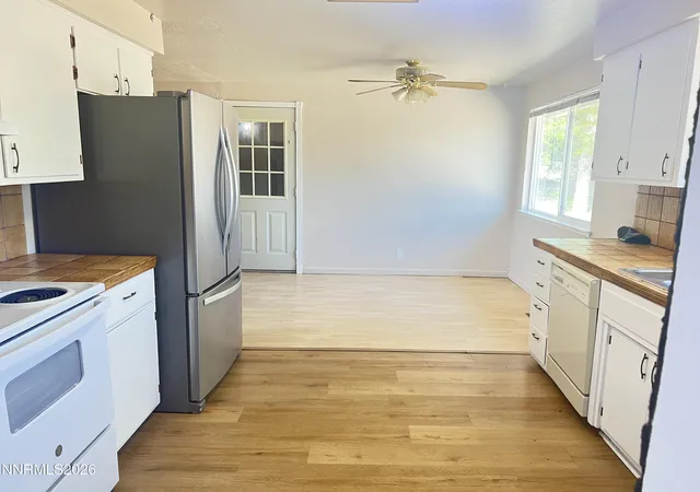 Photo 4 of Single family home for sale at 2485 Chukar Dr, Washoe Valley, NV 89704 | MLS# 260007632 | Listing updated on 2026-09-25