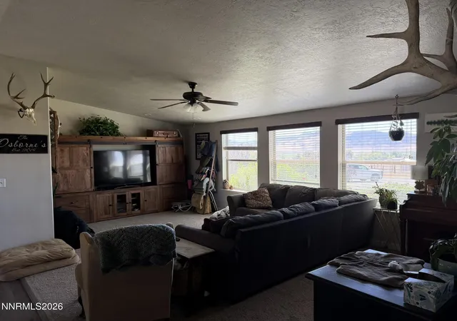 Homes for sale in Winnemucca, NV | 9170 Sabin Dr, Winnemucca, NV 89445 | MLS# 260007712