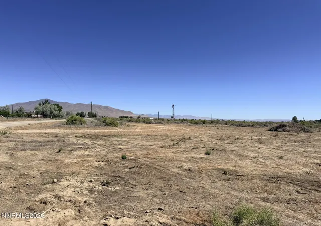4th image of 3350 Mountain View Dr, Winnemucca, NV 89445 | MLS# 260007812