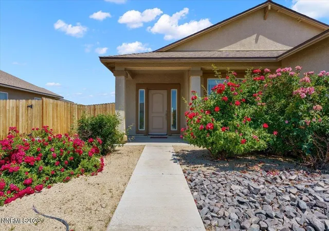 Homes for sale in Fernley, NV | 172 Walnut Dr, Fernley, NV 89408 | MLS# 260007984