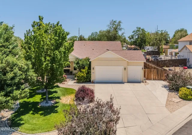 Homes for sale in Fernley, NV | 1319 Winnies Ln, Fernley, NV 89408 | MLS# 260008067