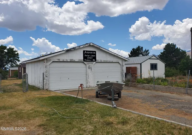 image of 5260 Pioneer Dr, Winnemucca, NV 89445 | MLS# 260008013
