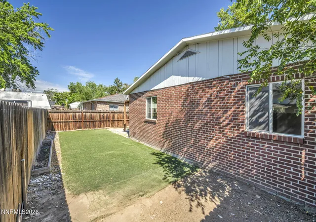 Photo 3 of Multi family home for sale at 947 I St, Sparks, NV 89431 | MLS# 260008160 | Listing updated on 2026-09-04