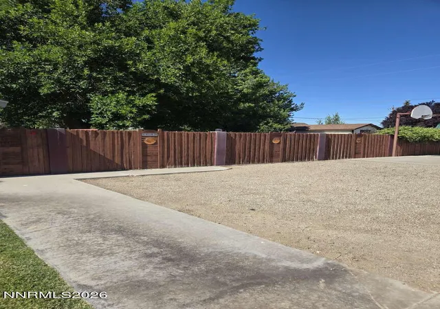 Homes for sale in Yerington, NV | 14 Willow Dr, Yerington, NV 89447 | MLS# 260008043