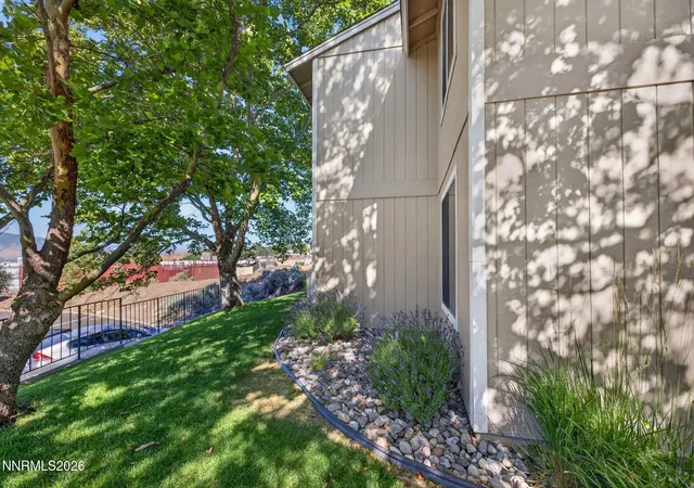Homes for sale in Reno, NV | 3865 E Leonesio Drive, Reno, NV 89512 | Houzeo