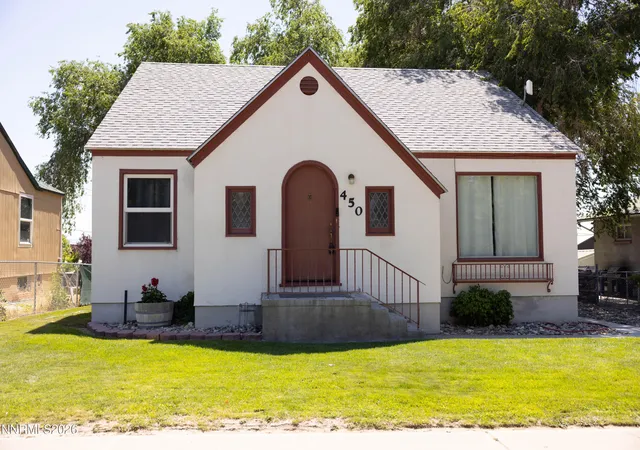 Homes for sale in Winnemucca, NV | 450 Mizpah St, Winnemucca, NV 89445 | MLS# 260008296