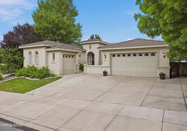 Photo 2 of Single family home for sale at 2904 Oxley Dr, Sparks, NV 89436 | MLS# 260008295 | Listing updated on 2026-09-20