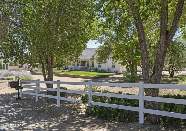 2nd image of 611 Rabe Wy, Carson City, NV 89701 | MLS# 260008600