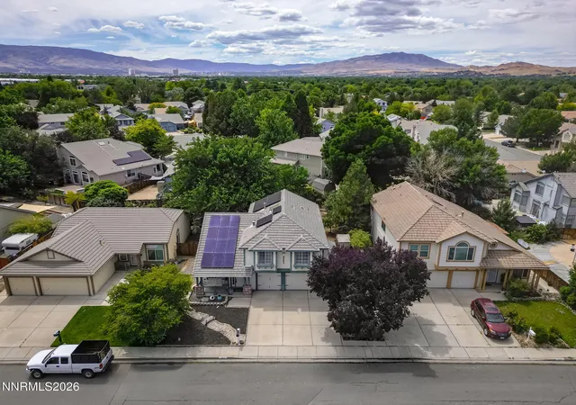 Homes for sale in Sparks, NV | 1055 Amico Dr, Sparks, NV 89434 | MLS# 260008510