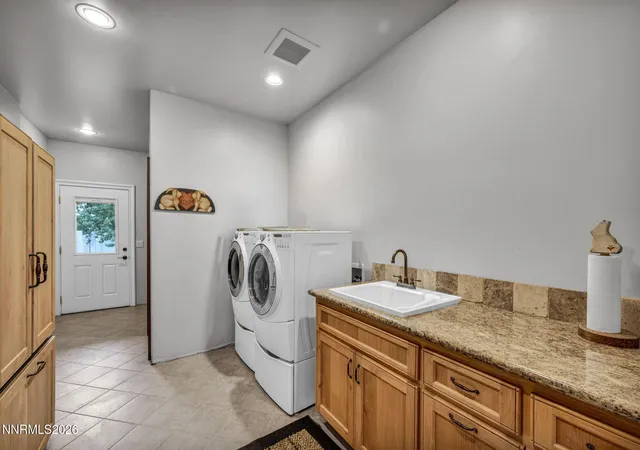 59th image of 1980 Larson Ln, Coleville, CA 96107 | MLS# 260008719