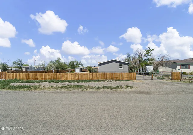 Photo 4 of Manufactured home for sale at 2705 Toiyabe St, Silver Springs, NV 89429 | MLS# 260008429 | Listing updated on 2026-09-25