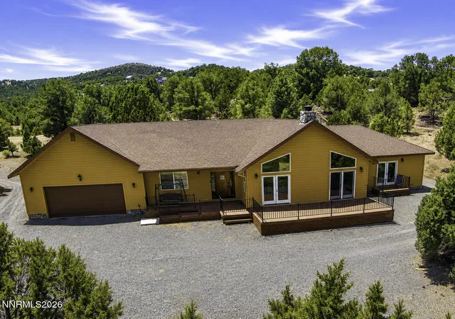 Photo 2 of Single family home for sale at 2000 Lousetown Rd, Reno, NV 89521 | MLS# 260008463 | Listing updated on 2026-08-02
