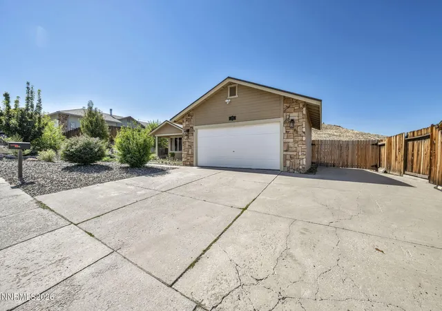 Photo 4 of Single family home for sale at 1251 Satellite Dr, Sparks, NV 89436 | MLS# 260008687 | Listing updated on 2026-07-15