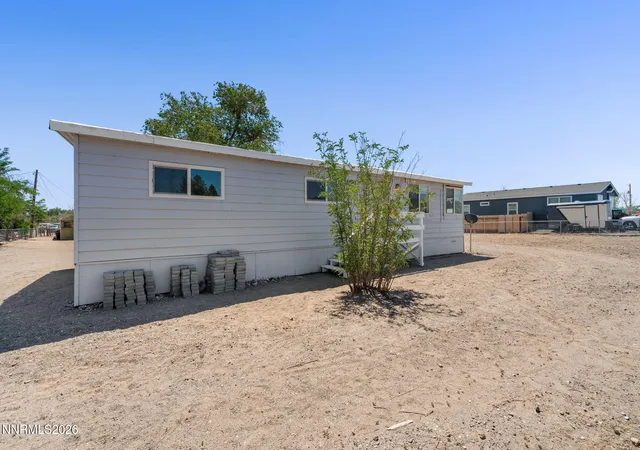 3rd image of 3908 Cypress St, Silver Springs, NV 89429 | MLS# 260008654
