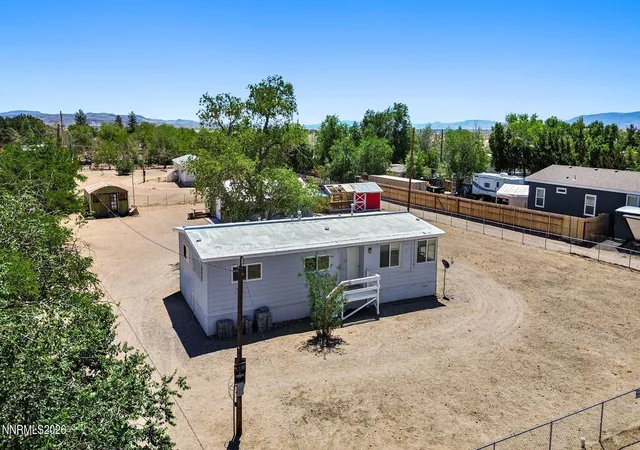 5th image of 3908 Cypress St, Silver Springs, NV 89429 | MLS# 260008654