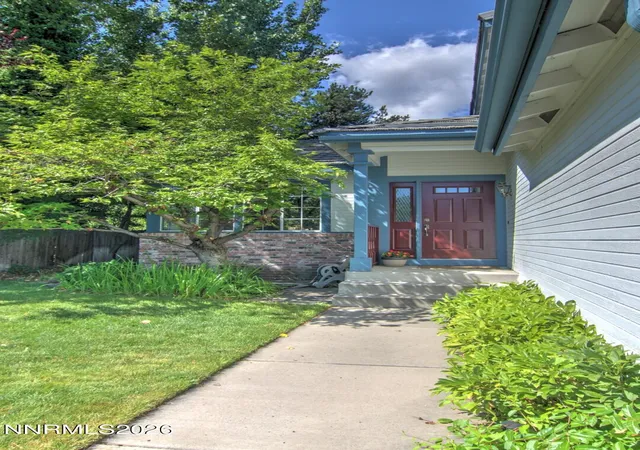Photo 2 of Single family home for sale at 995 Leah Cir, Reno, NV 89511 | MLS# 260009082 | Listing updated on 2026-09-20
