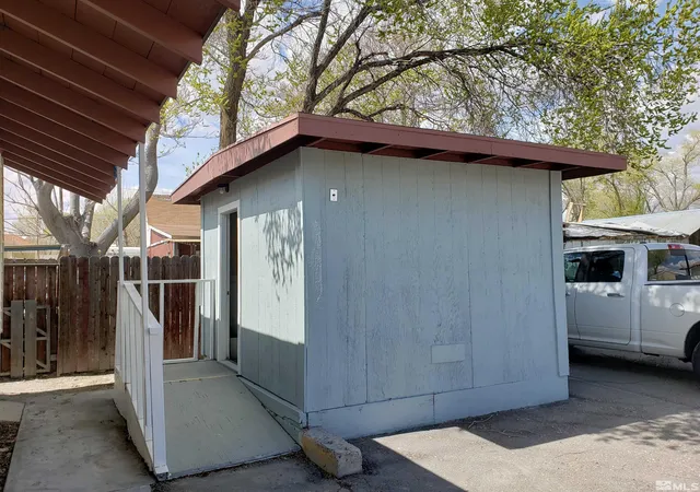 2nd image of 1335 Cornell Ave, Lovelock, NV 89419 | MLS# 260008894