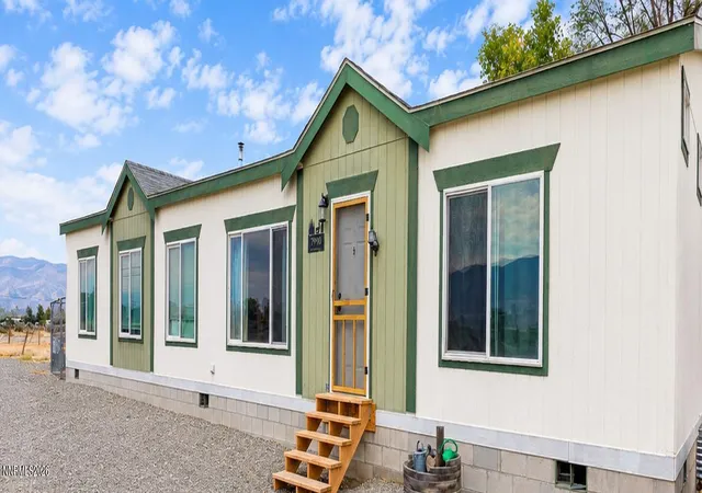 Photo 3 of Manufactured home for sale at 7990 Sunset Dr, Winnemucca, NV 89445 | MLS# 260008930 | Listing updated on 2026-08-25