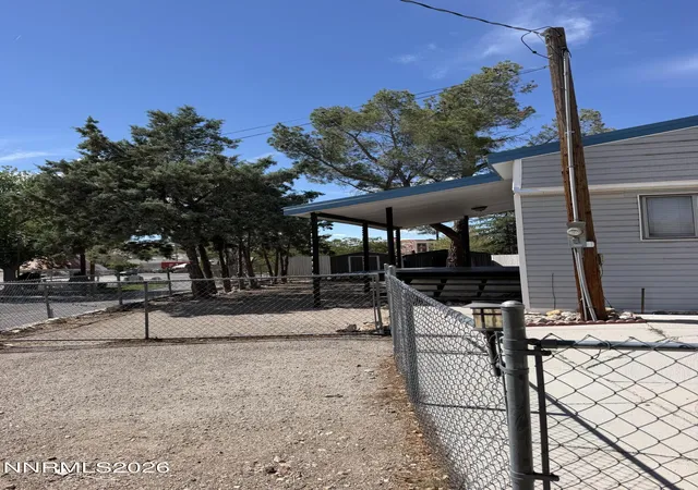 Photo 3 of Manufactured home for sale at 272 Florence Ave, Tonopah, NV 89049 | MLS# 260009453 | Listing updated on 2026-09-08