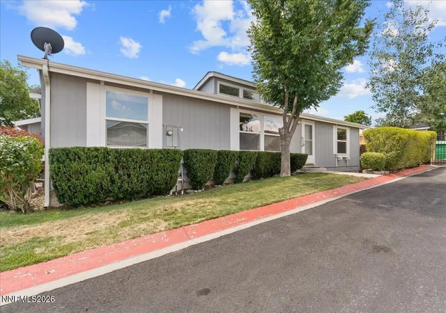 Photo 4 of Manufactured home for sale at 7895 N Claridge Pointe Pkwy, Reno, NV 89506 | MLS# 260009102 | Listing updated on 2026-09-30