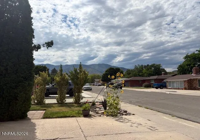 Photo 3 of Single family home for sale at 605 Ivy St, Carson City, NV 89703 | MLS# 260009282 | Listing updated on 2026-07-21