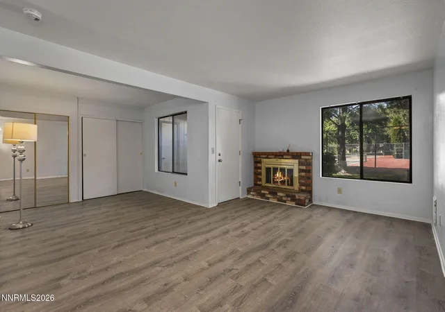 Listing Photo 4 - Condo for sale in building located at 4716 Rio Poco Rd, Reno, NV 89502