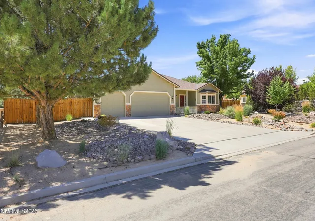 Photo 3 of Single family home for sale at 37 Marilyn Mae Dr, Sparks, NV 89441 | MLS# 260009204 | Listing updated on 2026-07-28