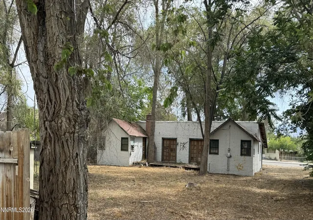 Photo 3 of Single family home for sale at 1555 Elmhurst Ave, Lovelock, NV 89419 | MLS# 260009637 | Listing updated on 2026-09-28