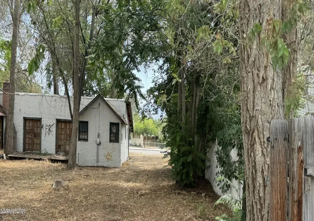 Photo 4 of Single family home for sale at 1555 Elmhurst Ave, Lovelock, NV 89419 | MLS# 260009637 | Listing updated on 2026-09-28