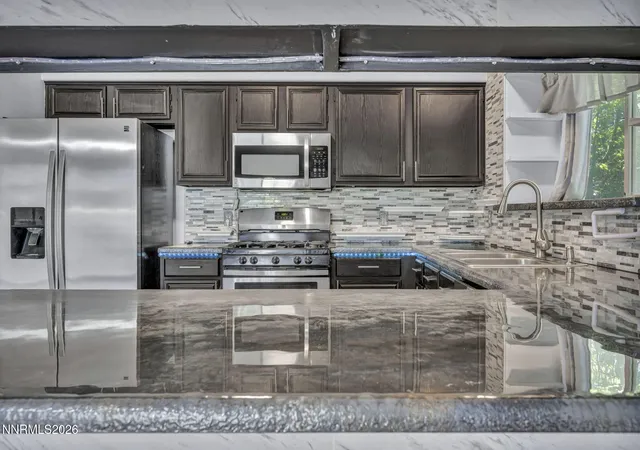 Photo 4 of Single family home for sale at 652 Silver Lace Blvd, Fernley, NV 89408 | MLS# 260009465 | Listing updated on 2026-09-26