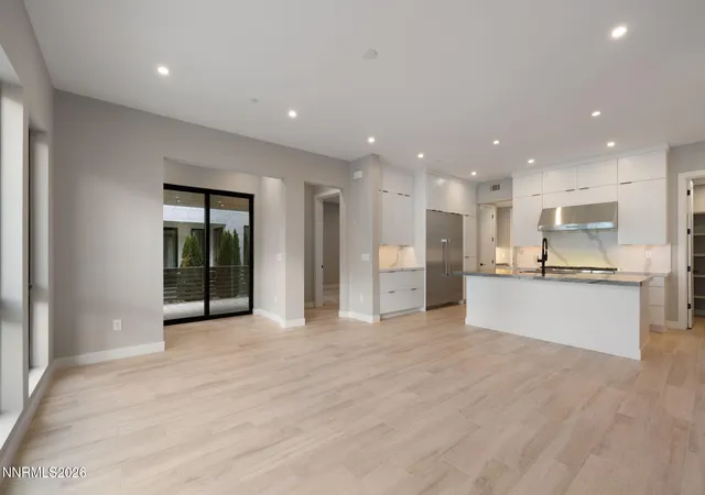 Listing Photo 5 - Condo for sale in building located at 52 Campolina St, Reno, NV 89511
